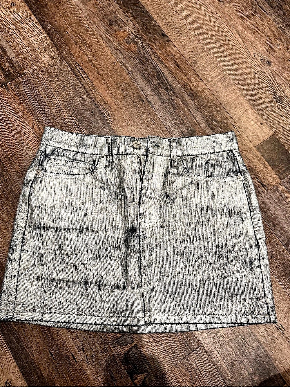 FRAME Le Mini Metallic Straight Skirt Denim Mini Skirt Size 26 Like New